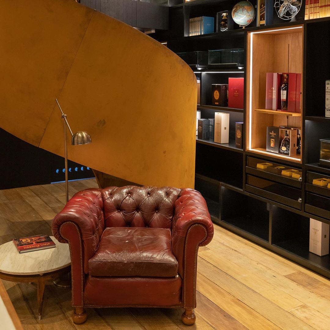 Espaço Baltoro _ Curitiba on Instagram_ _O Espaço(JPG)_1.jpg